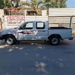 نيسان بيك اب